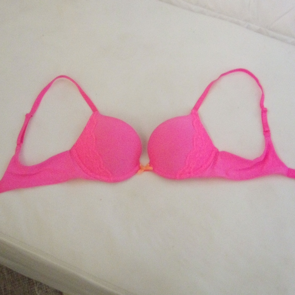 VS bra